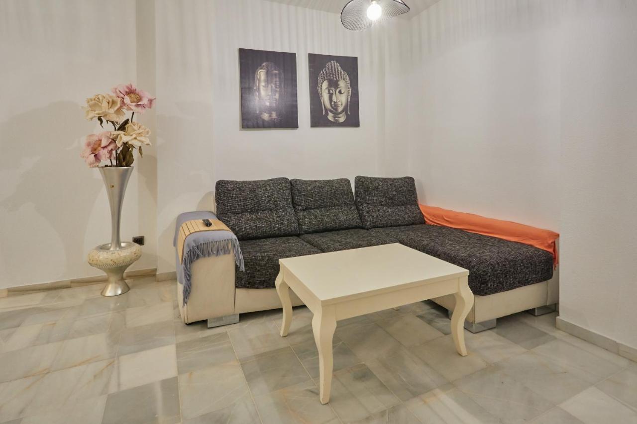 Two Bedrooms Leonor Davalos Севилья Экстерьер фото