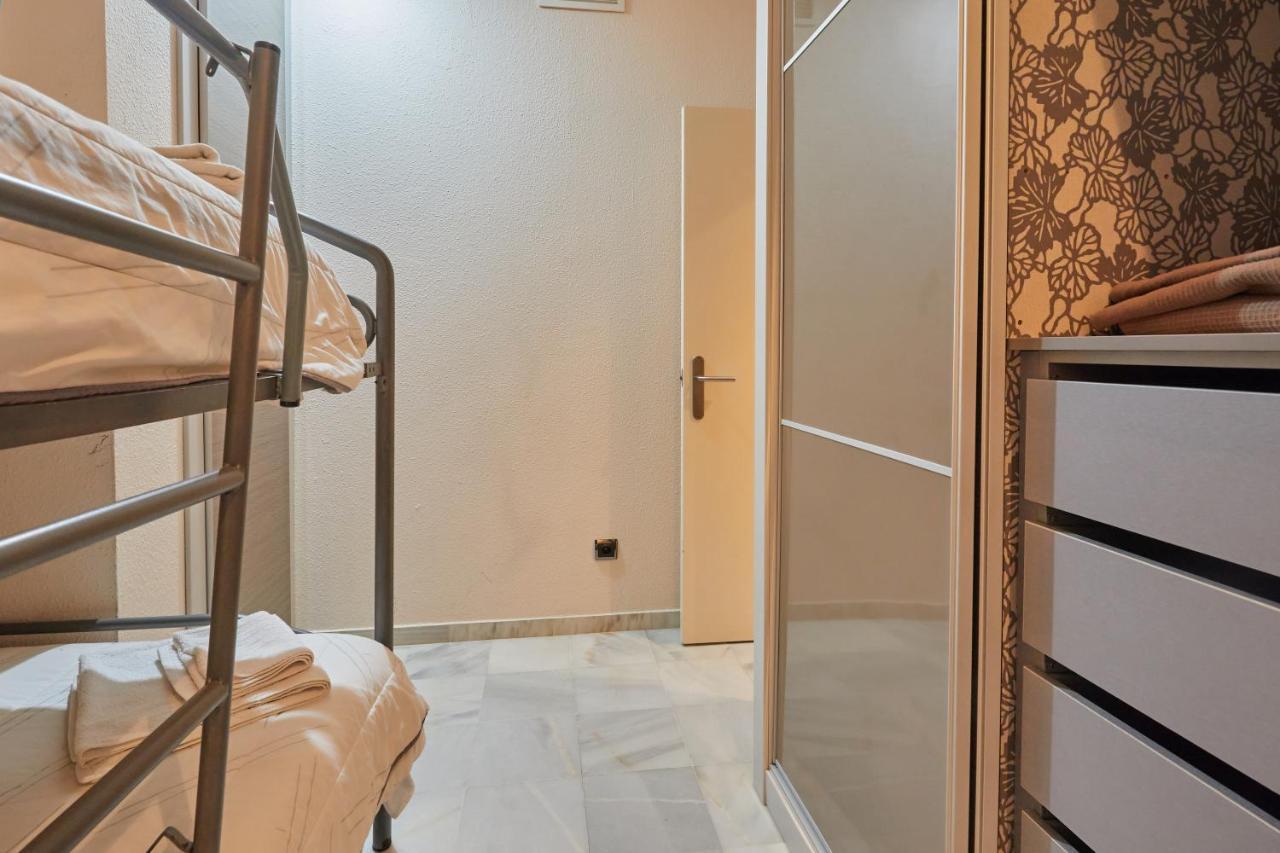 Two Bedrooms Leonor Davalos Севилья Экстерьер фото